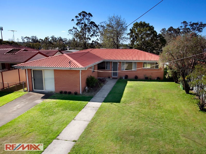 38 Willow Street, Albany Creek QLD 4035