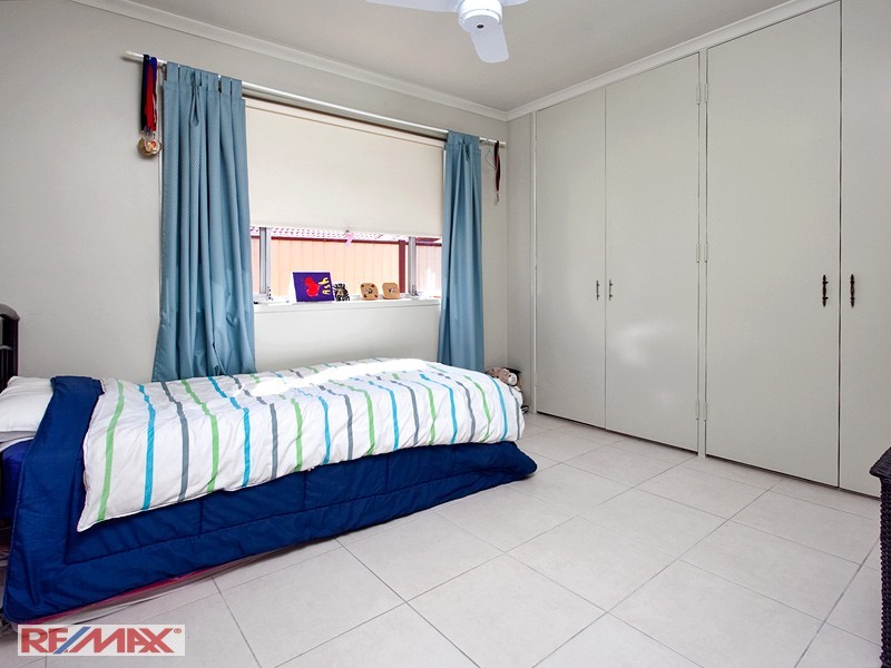 38 Willow Street, Albany Creek QLD 4035