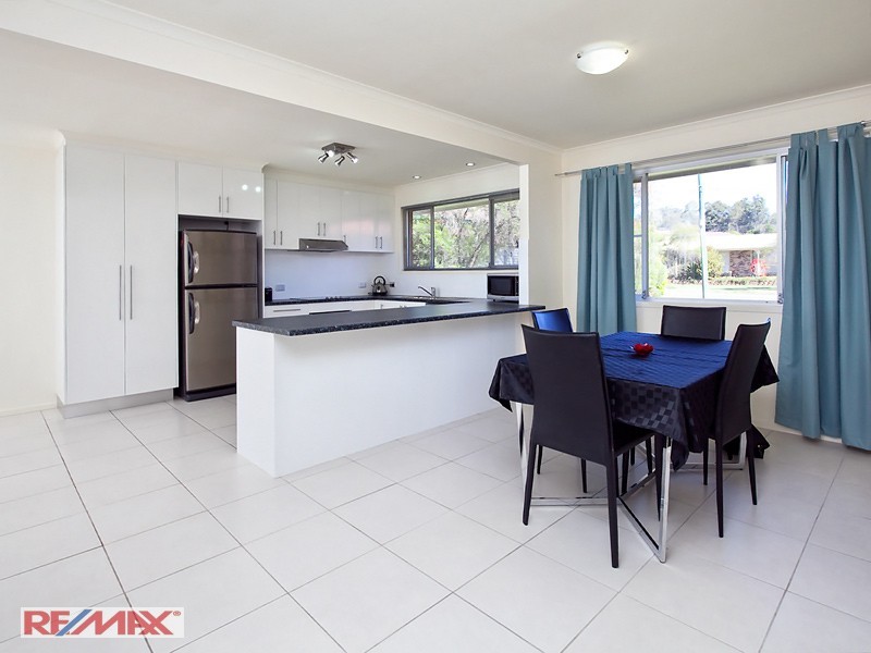 38 Willow Street, Albany Creek QLD 4035