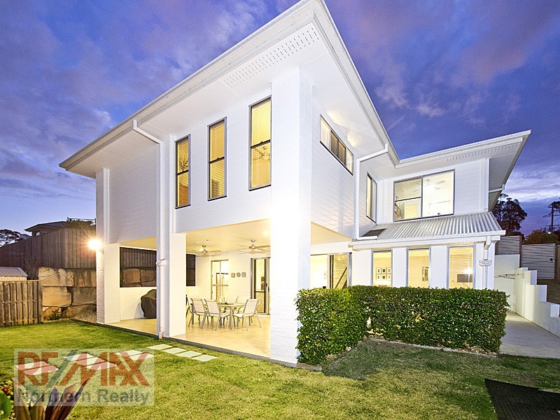 10  Bend Court, Eatons Hill QLD 4037