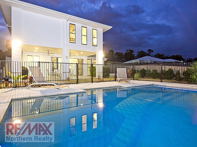 10  Bend Court, Eatons Hill QLD 4037