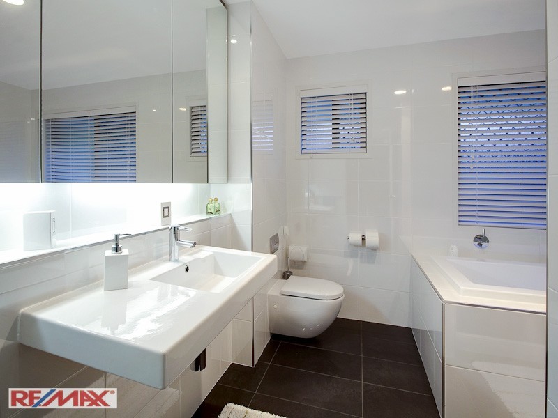 13 Whipbird Court, Cashmere QLD 4500