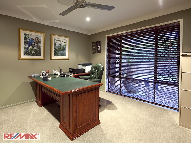 13 Whipbird Court, Cashmere QLD 4500