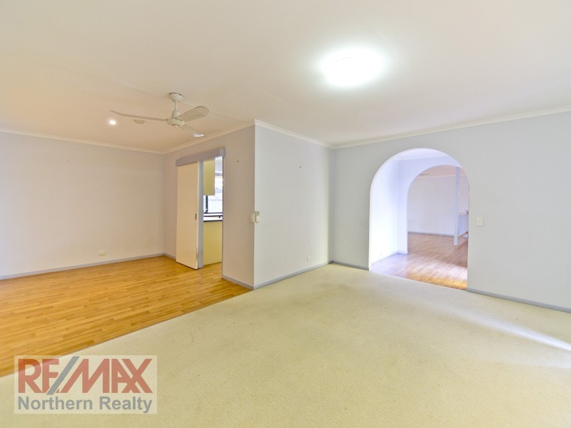 7 Minerva ct, Eatons Hill QLD 4037