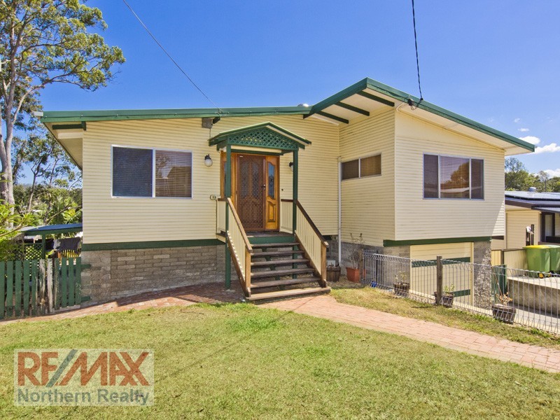 13 Dooloo Cres, Ferny Hills QLD 4055