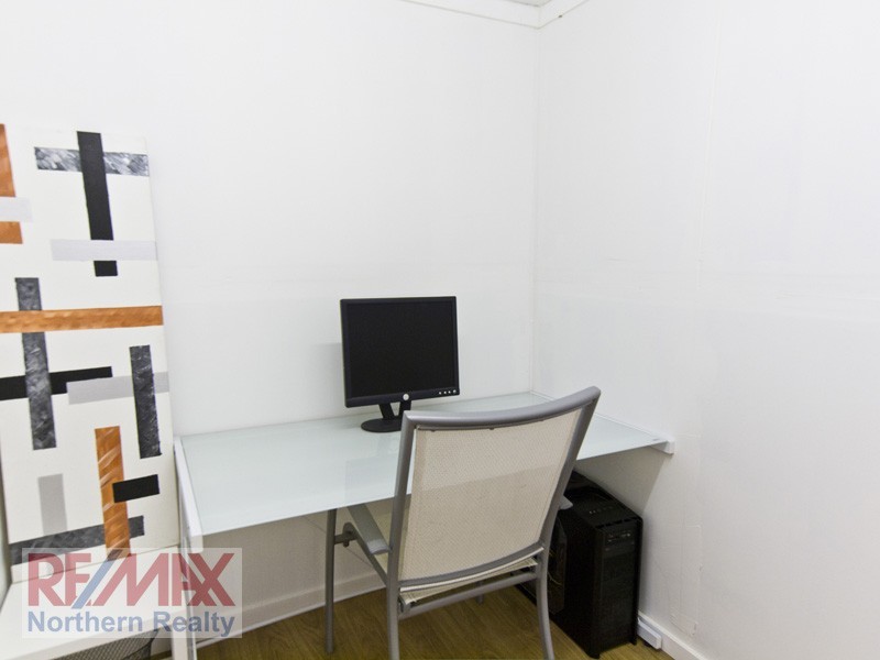 13 Dooloo Cres, Ferny Hills QLD 4055