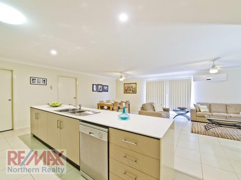 19 Rolland Pde, Warner QLD 4500