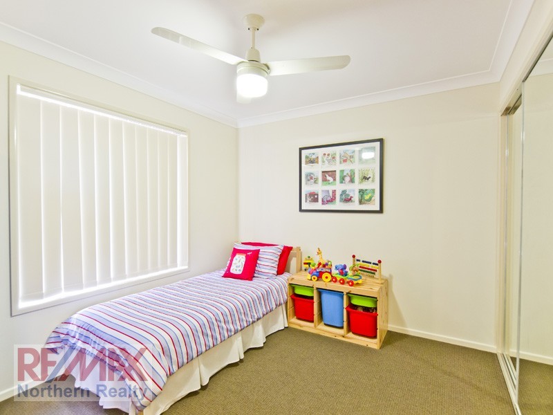19 Rolland Pde, Warner QLD 4500