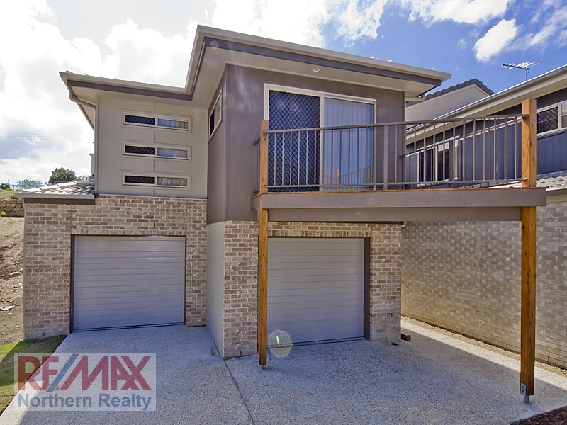 2/17 Creekside Court, Everton Hills QLD 4053