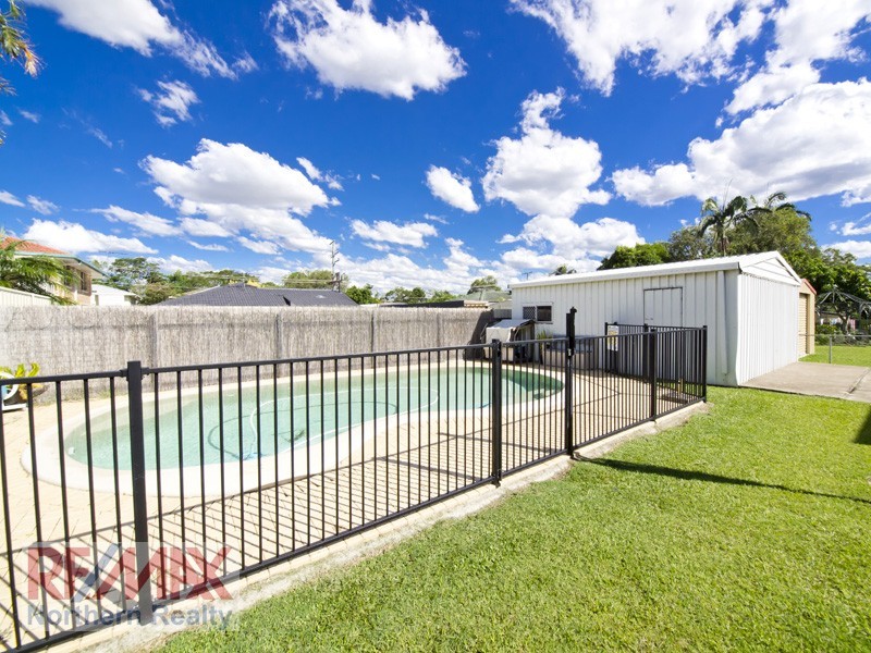 16 Jade Street, Albany Creek QLD 4035