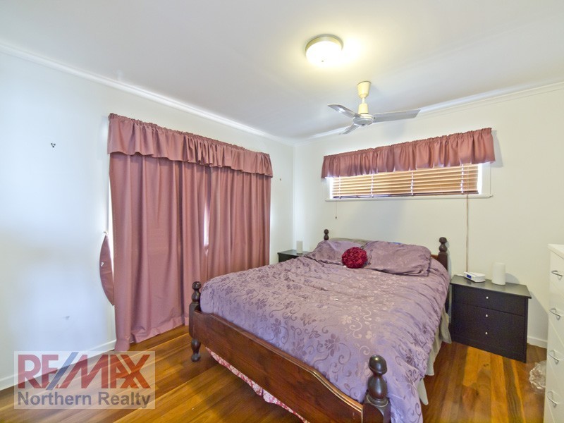 16 Jade Street, Albany Creek QLD 4035