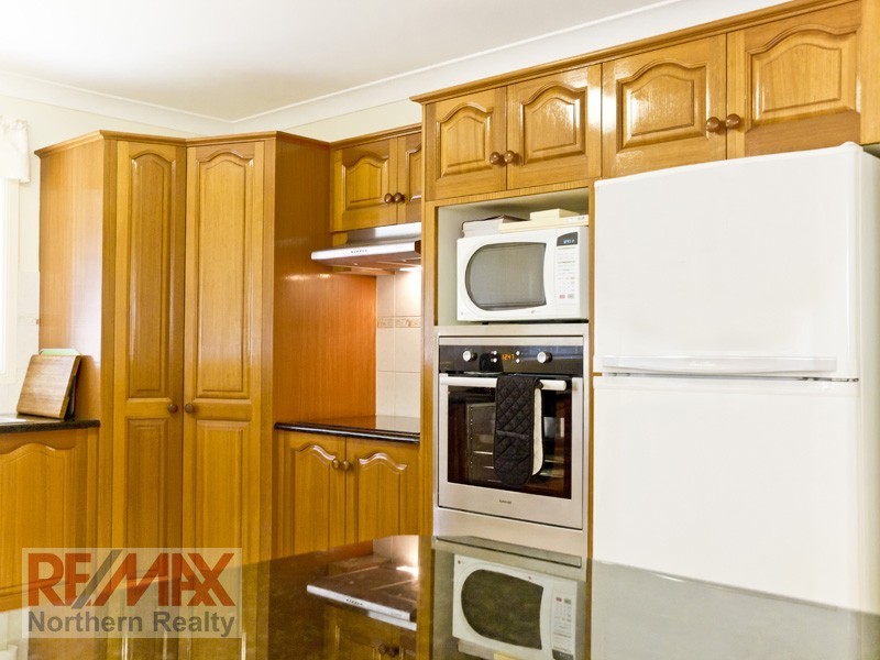 3 Monclair ct, Albany Creek QLD 4035