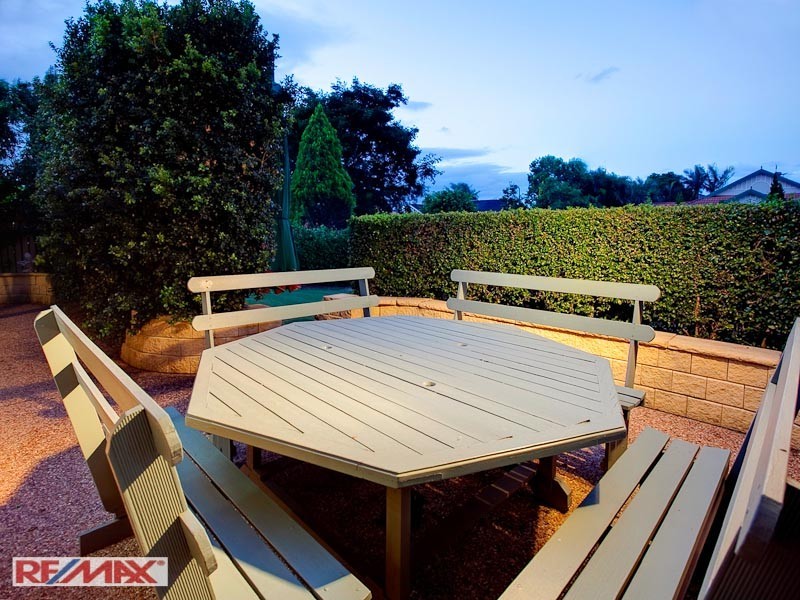 2 Dorchester Court, Murrumba Downs QLD 4503