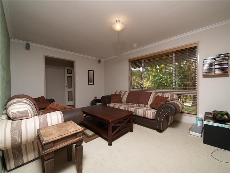 3 Elwood Court, Eatons Hill QLD 4037