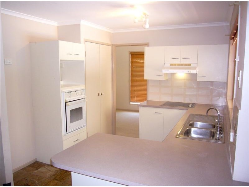 3 Elwood Court, Eatons Hill QLD 4037