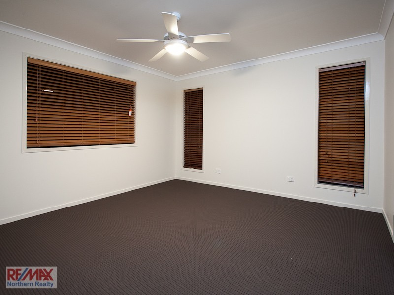 12 Nadine Court, Warner QLD 4500