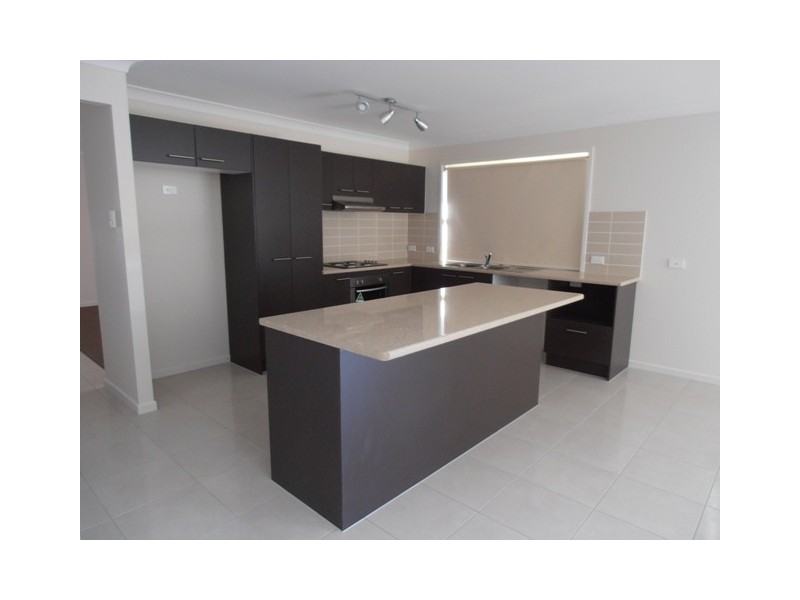 110 Graham Road, Morayfield QLD 4506