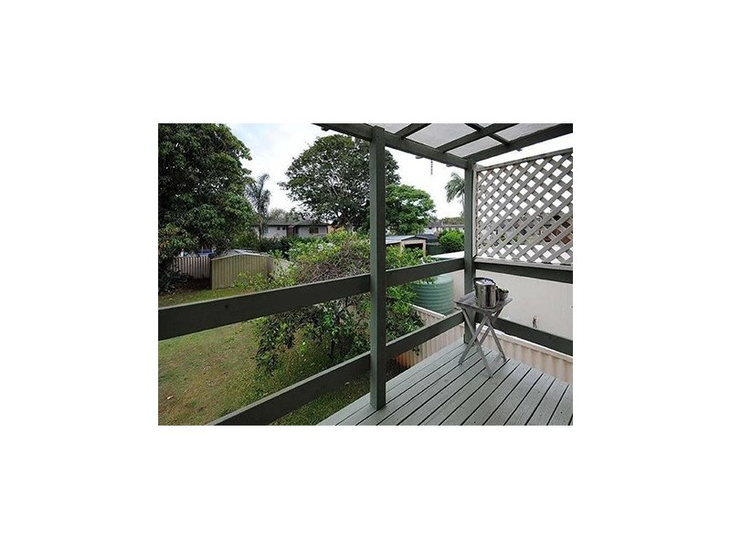 8  Plateau Parade, Bray Park QLD 4500