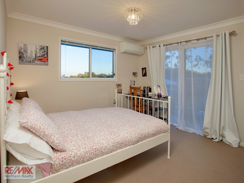 35 Evergreen Street, Mitchelton QLD 4053