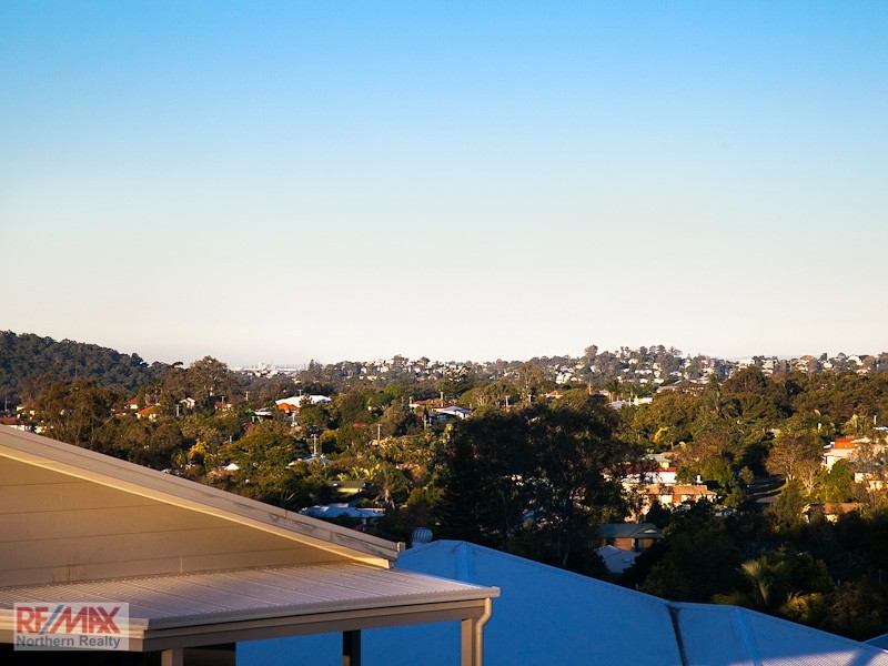 35 Evergreen Street, Mitchelton QLD 4053