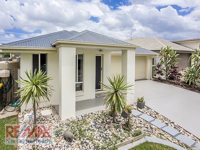 12 Castlewellan Circuit, Warner QLD 4500