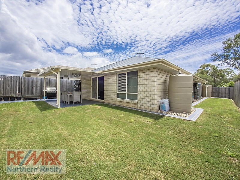 12 Castlewellan Circuit, Warner QLD 4500