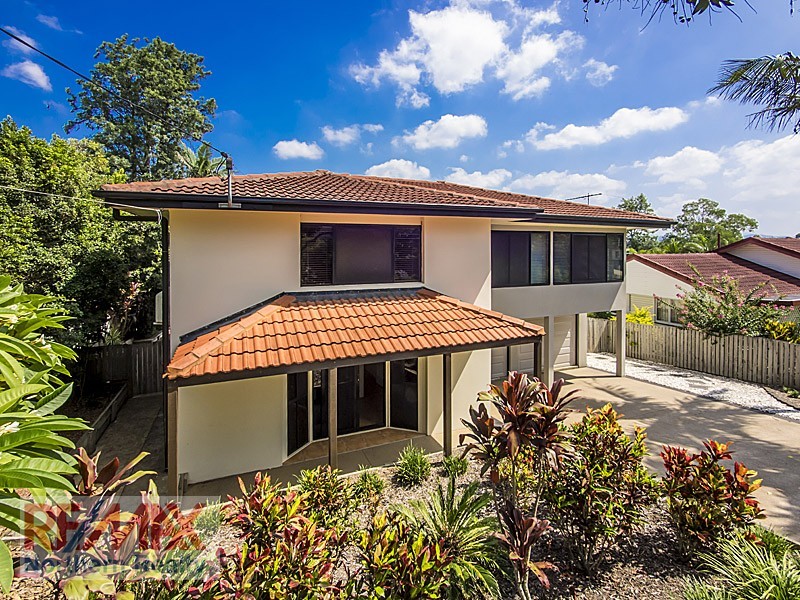 5 Braidwood Street, Everton Park QLD 4053
