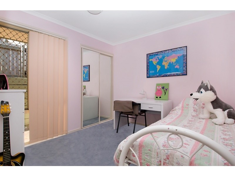 9 Meilland Court, Eatons Hill QLD 4037
