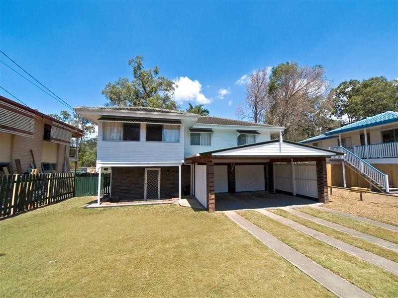 26 FOLKSTONE AVENUE, Albany Creek QLD 4035