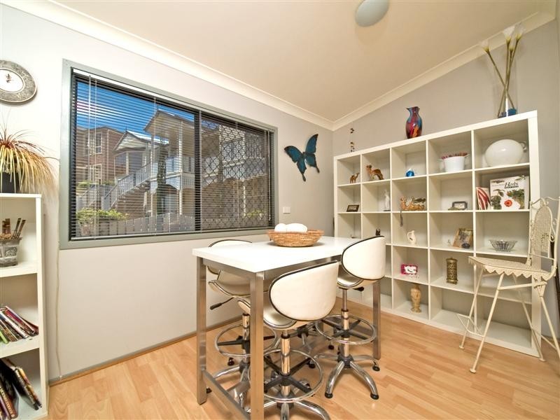 4 Portia Close, Eatons Hill QLD 4037