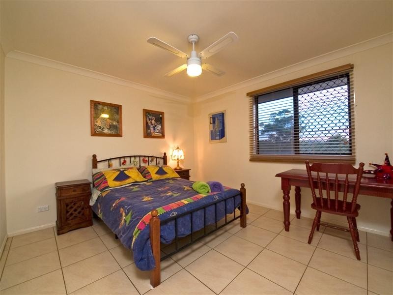 36 Riversleigh Crescent, Eatons Hill QLD 4037