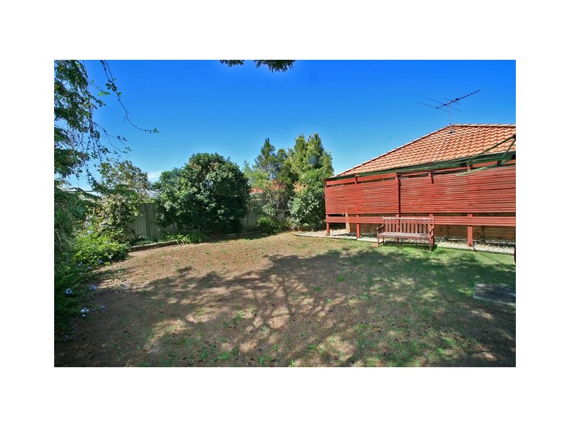 40 Cambridge Cres, Fitzgibbon QLD 4018