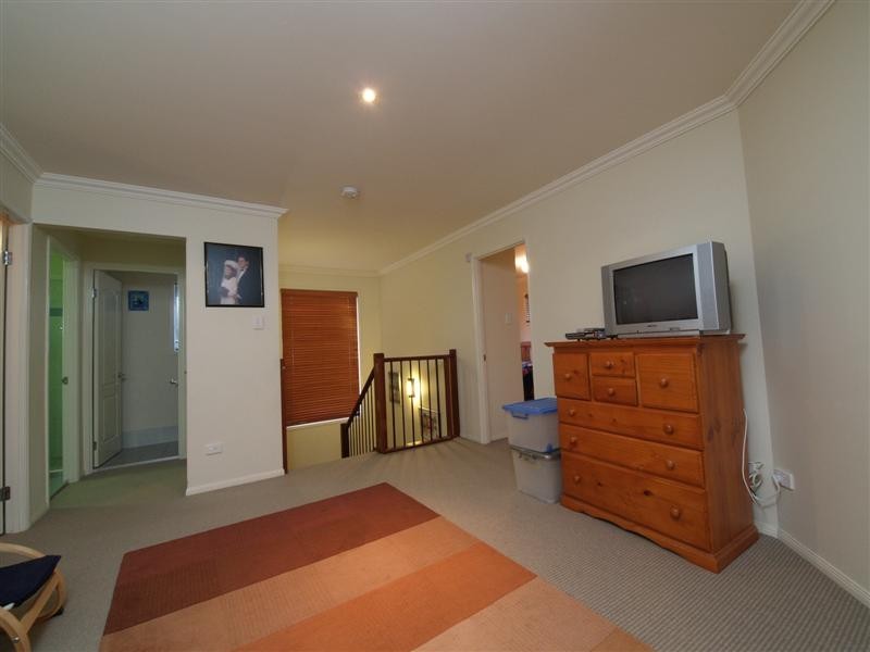 7 Keona Road, Mcdowall QLD 4053