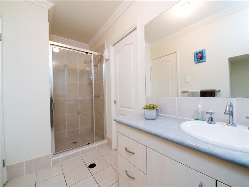 7 Keona Road, Mcdowall QLD 4053