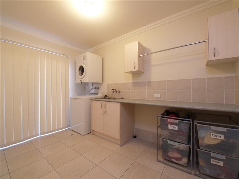 7 Keona Road, Mcdowall QLD 4053