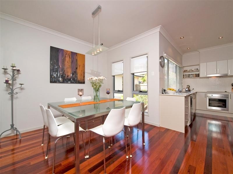 17 Talisman Court, Eatons Hill QLD 4037