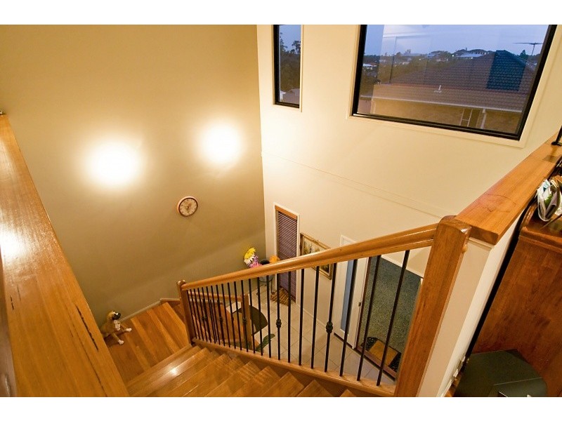 87 Corvus Drive, Cashmere QLD 4500