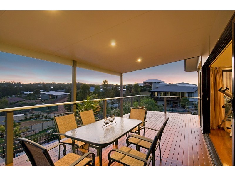 87 Corvus Drive, Cashmere QLD 4500