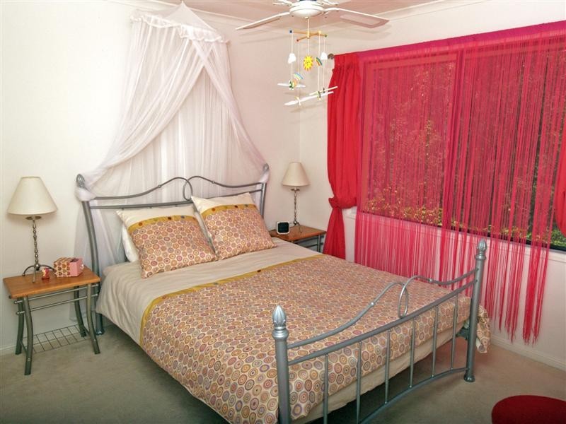 7 Talisman Court, Eatons Hill QLD 4037