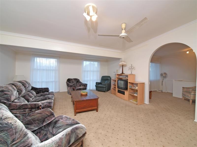 664 Albany Creek Road, Albany Creek QLD 4035