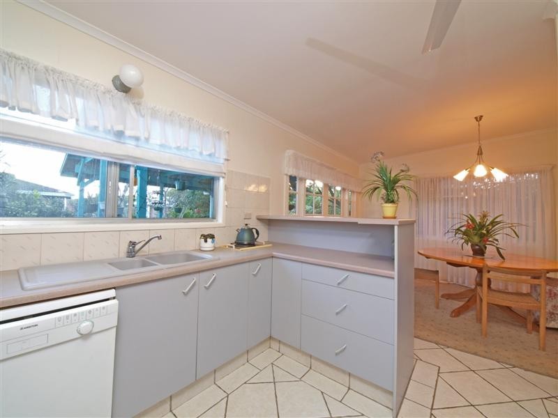 664 Albany Creek Road, Albany Creek QLD 4035