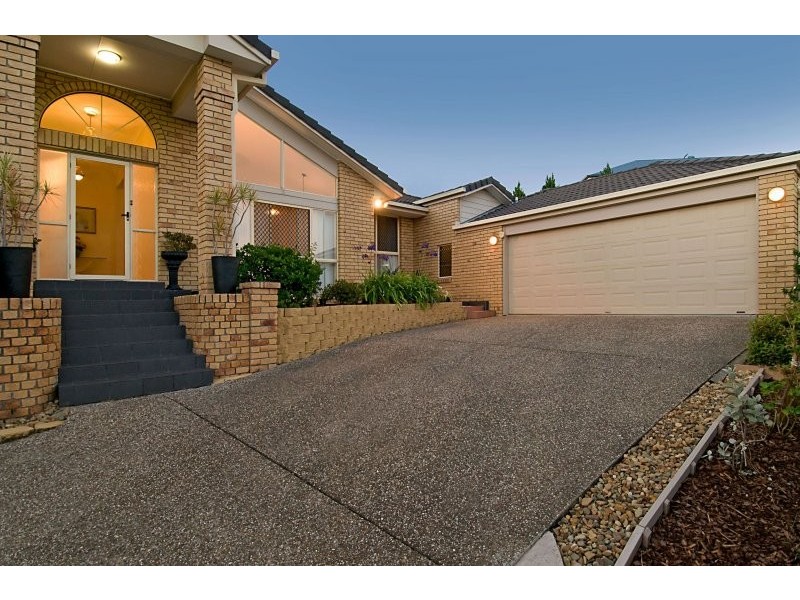 5 Awonga Court, Albany Creek QLD 4035