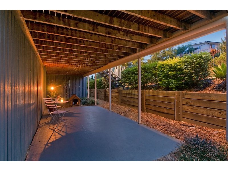 9 Corvus Drive, Cashmere QLD 4500