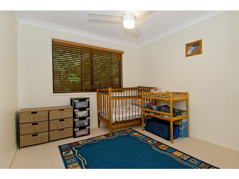 8 Boobook Court, Cashmere QLD 4500