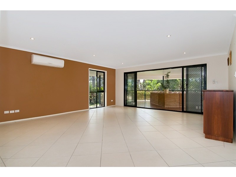 28 Raven Court, Warner QLD 4500