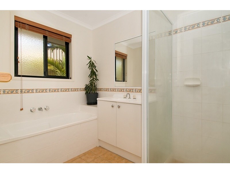 28 Raven Court, Warner QLD 4500