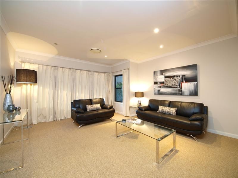 44 Country Club Dr, Albany Creek QLD 4035