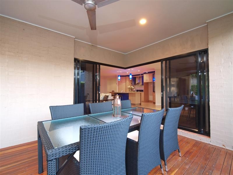 44 Country Club Dr, Albany Creek QLD 4035