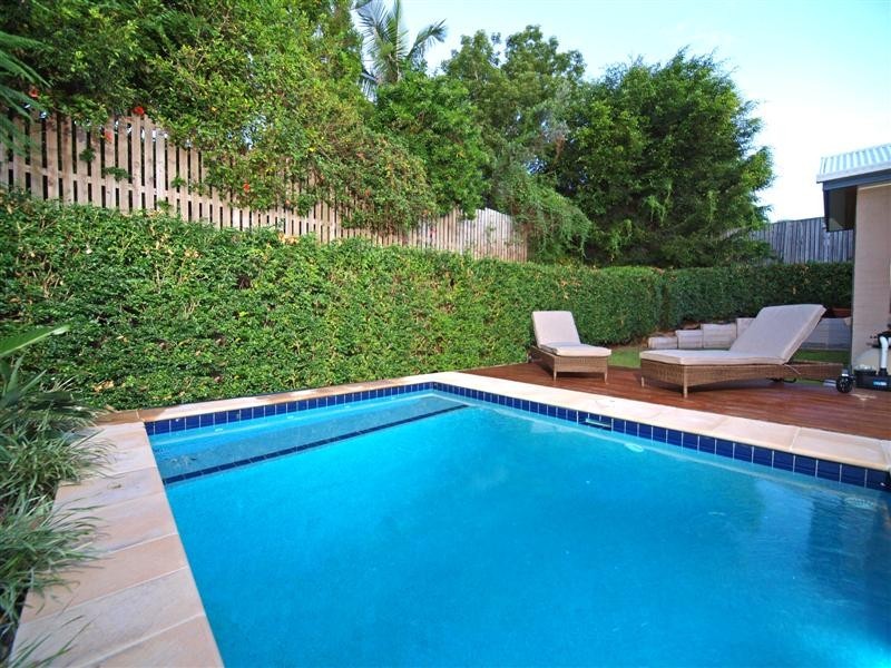 44 Country Club Dr, Albany Creek QLD 4035