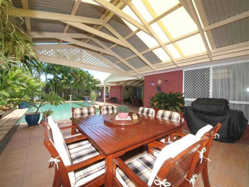 44 Gleneagles Crescent, Albany Creek QLD 4035